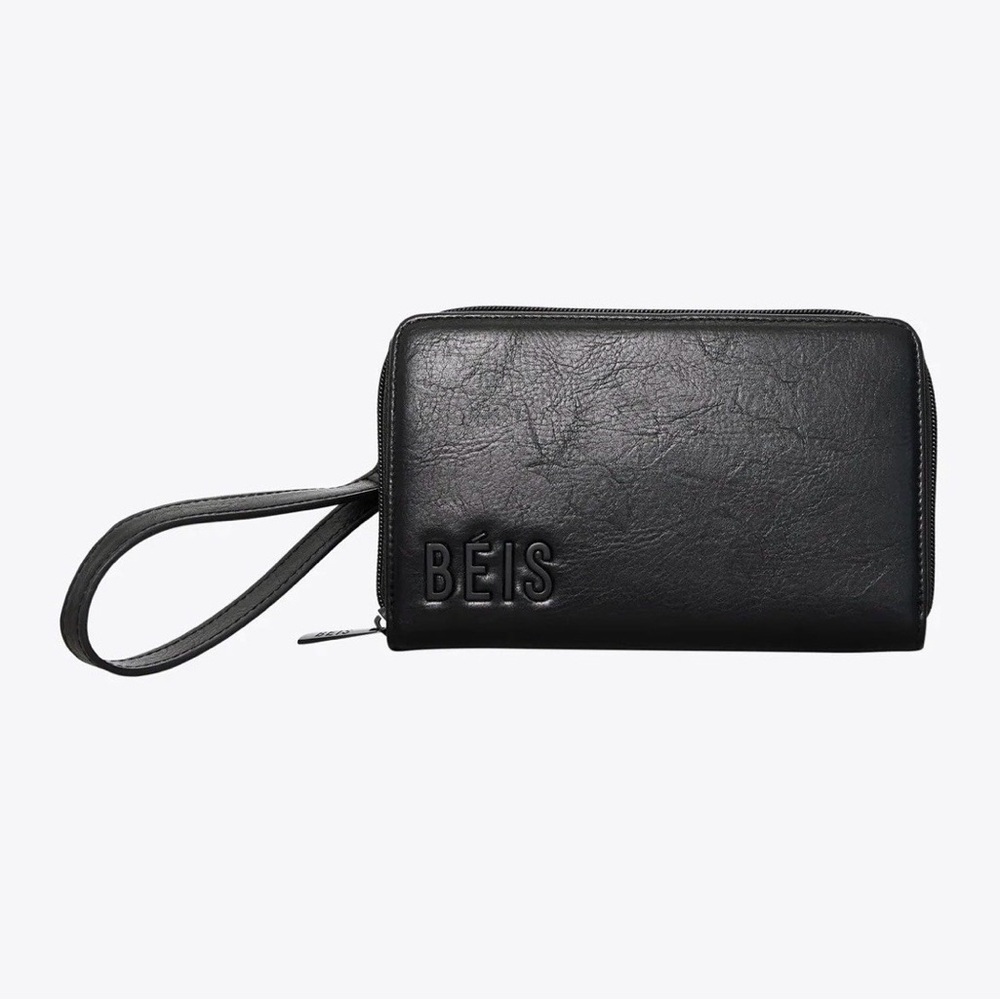 Béis The Travel Wallet in black
